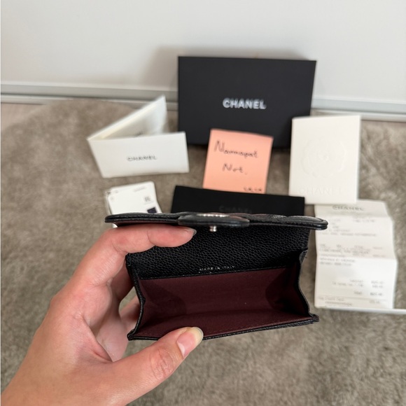 Chanel Classic Card Holder - Picture 14 of 16